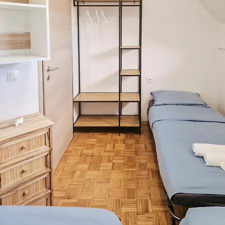 Aparthouse Supreme With Terme Catez Swimming Pools Tickets 公寓 卡特兹奥布萨维