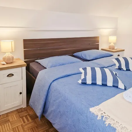 Aparthouse Supreme With Terme Catez Swimming Pools Tickets