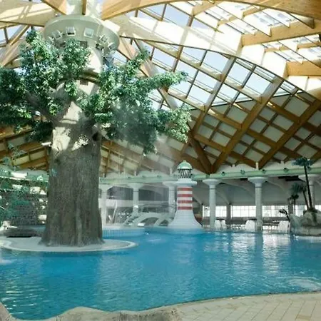 公寓 Aparthouse Supreme With Terme Catez Swimming Pools Tickets 卡特兹奥布萨维