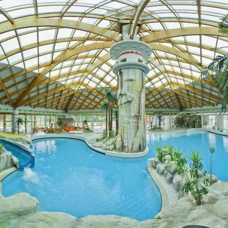 Aparthouse Supreme With Terme Catez Swimming Pools Tickets 公寓 卡特兹奥布萨维