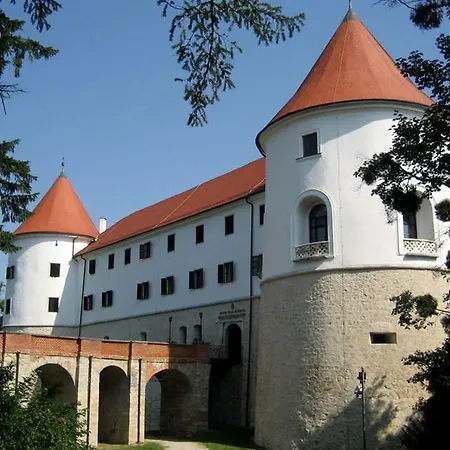 Aparthouse Supreme With Terme Catez Swimming Pools Tickets 公寓 *