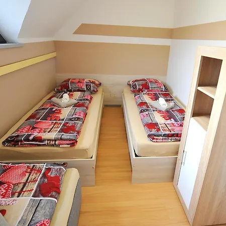 Aparthouse Supreme With Terme Catez Swimming Pools Tickets 公寓 *