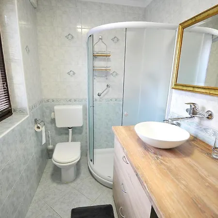 Aparthouse Supreme With Terme Catez Swimming Pools Tickets