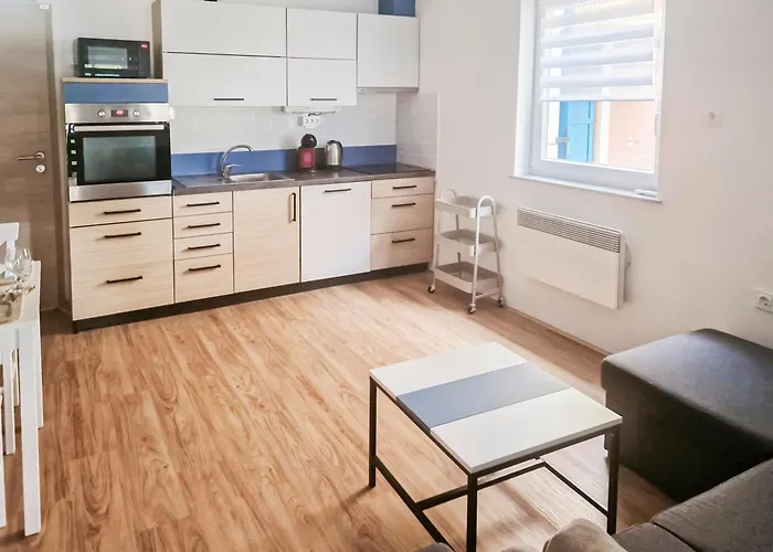 Aparthouse Supreme With Terme Catez Swimming Pools Tickets * Catez ob Savi