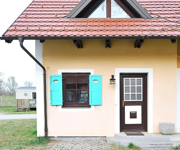 Appartamento Aparthouse Supreme With Terme Catez Swimming Pools Tickets Catez ob Savi