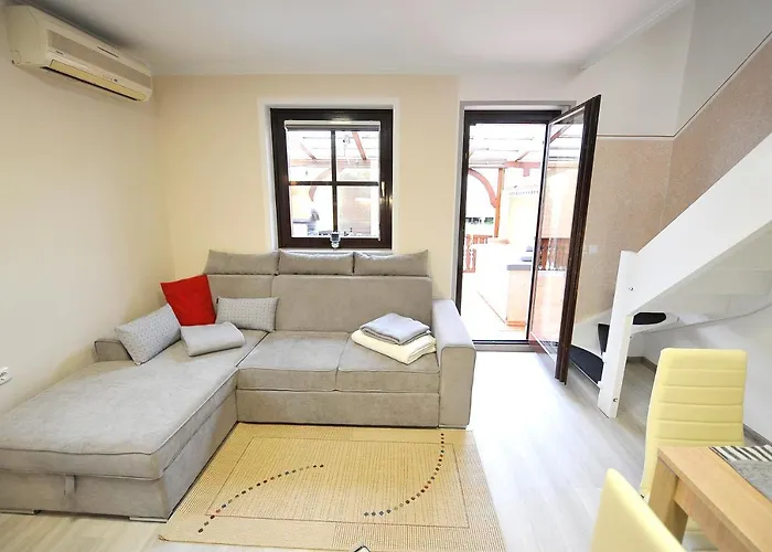 Aparthouse Supreme With Terme Catez Swimming Pools Tickets Appartamento Catez ob Savi